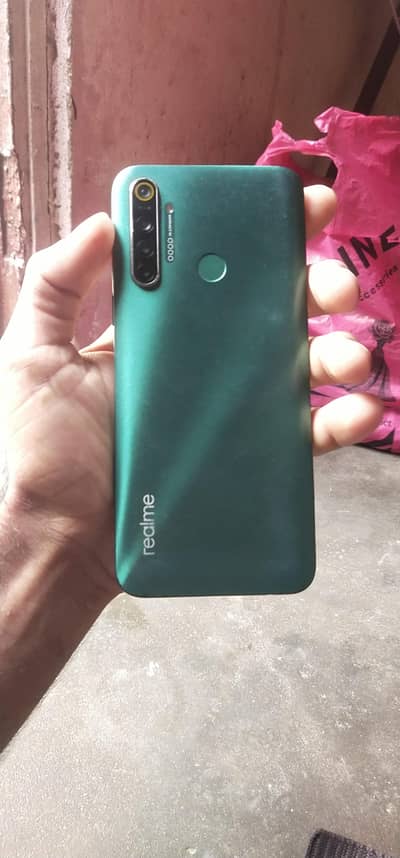 realme 5i