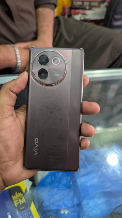 Vivo V30e 8/256 Complete Box