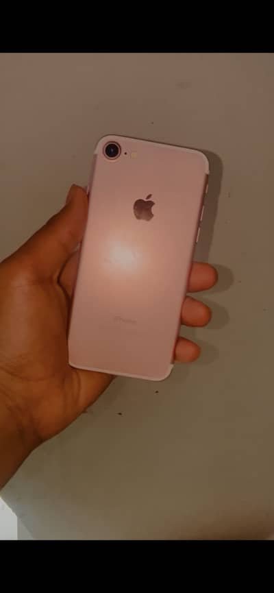 Apple iPhone 7
