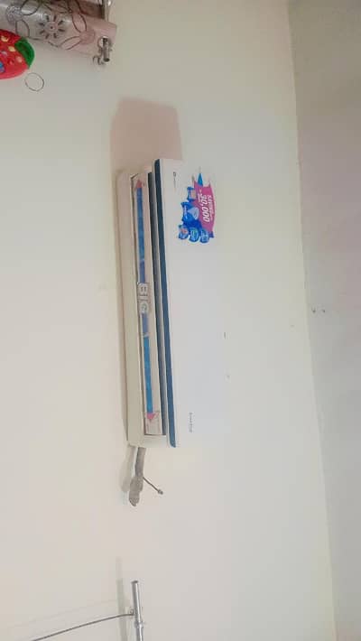 just 3 to 4 season use hwa ha condition 10 by 10