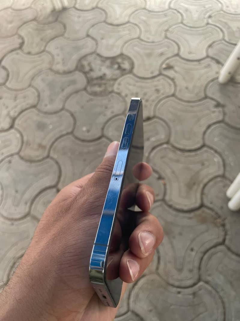 Iphone 13 pro 4