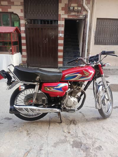 Honda 125 (2022) Model condition new All ok Engine pack