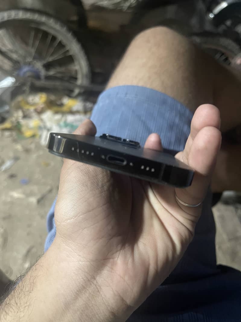 iPhone 14 Pro 3