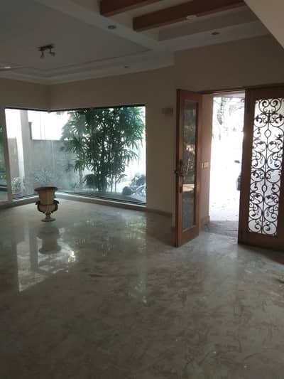 1 Kanal Independent House at Prime Location
