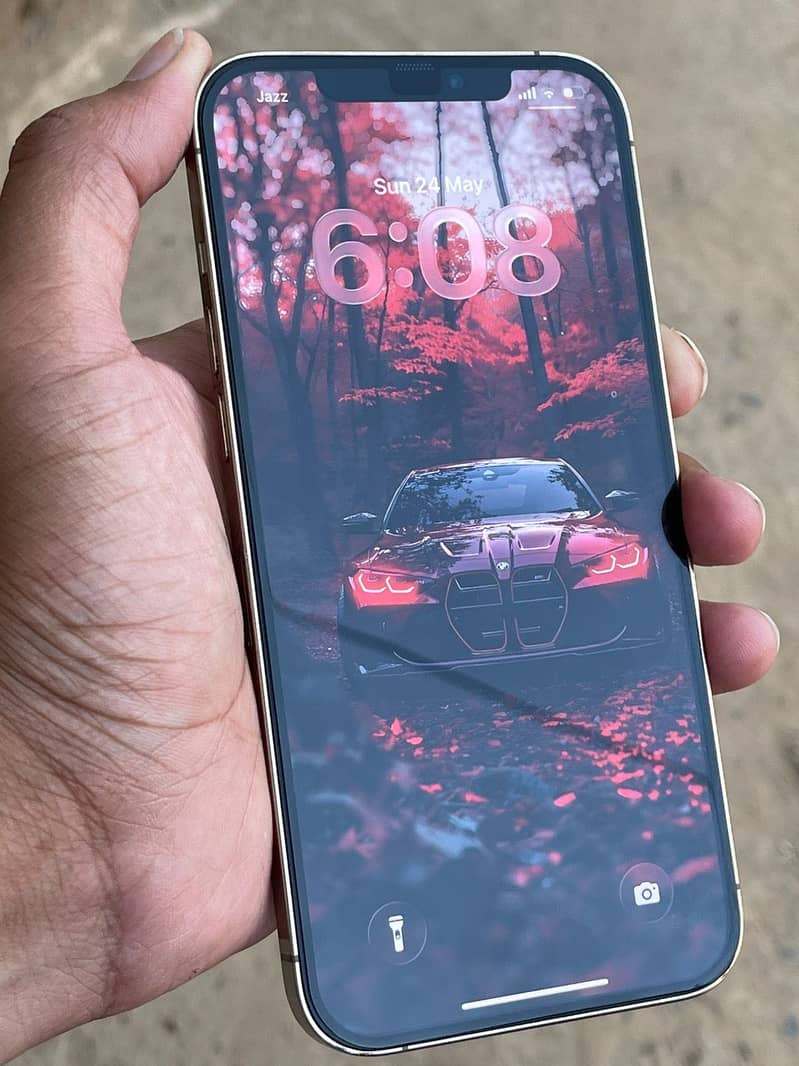 IPhone 12pro max 0