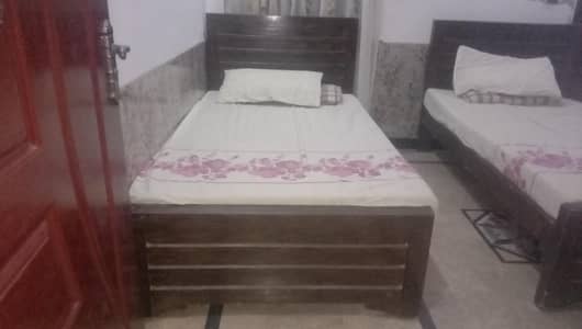 2 Single Beds