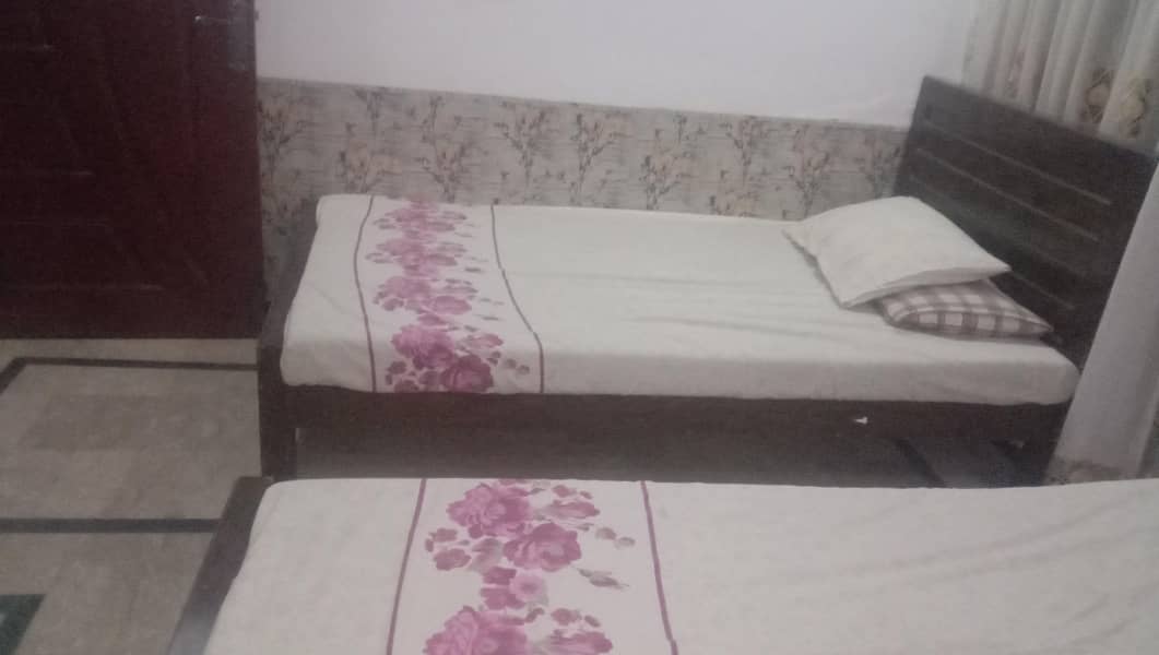 2 Single Beds 1