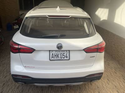 MG HS 2022