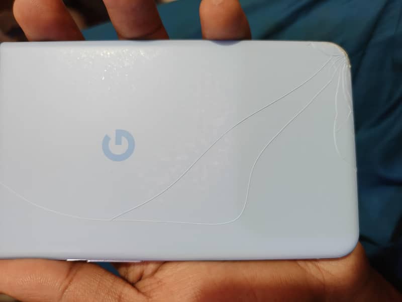Google Pixel 8 Pro 3