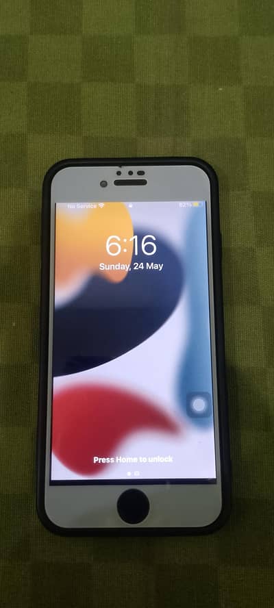 Apple iphone 7 | 32Gb storage | Black color | Camera : 4k 30fps