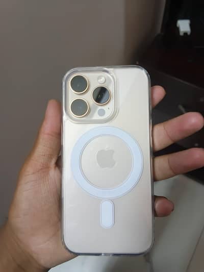Apple iPhone 16 Pro jv