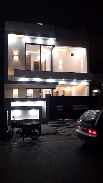 5.66 Marla House For Sale In Dream Gardens Lahore Ph 2