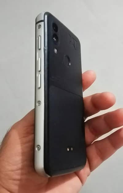 CAT S62