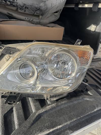Toyota Prado 2011–2013 front Original Japanese lights