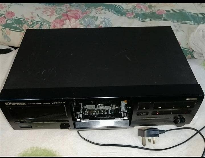 Pioneer cassette deck/player 7