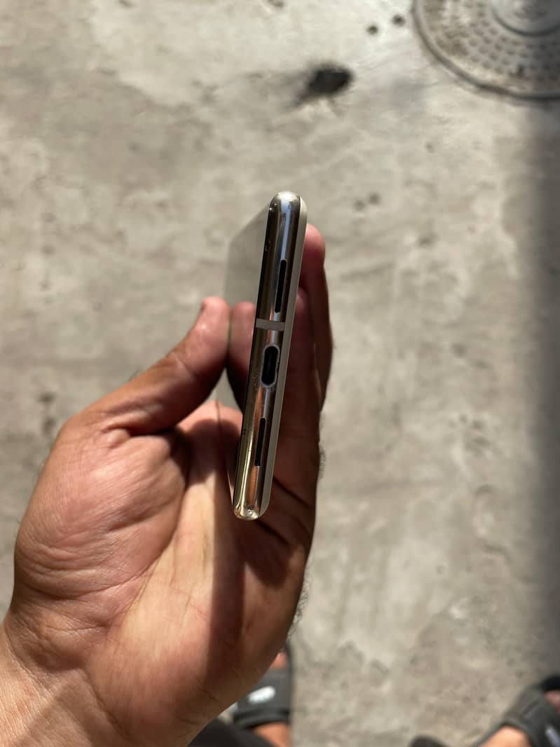 google pixel 6 pro 4