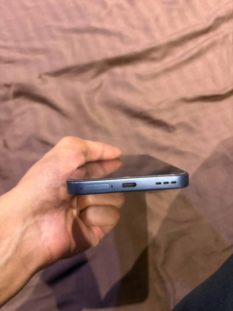 Oppo A6 Pro 3
