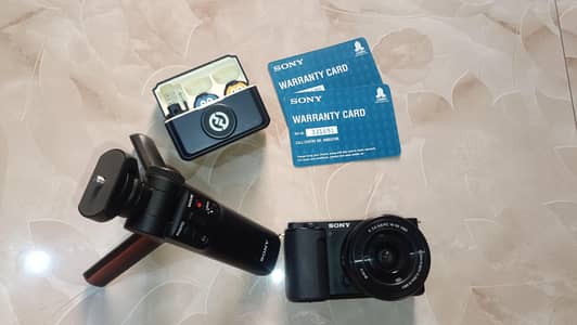 Sony ZvE10 + Lark M2 mic + Sony Shooting Grip Bundle