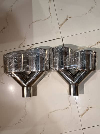 Mercedes muffler tip