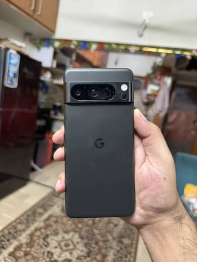 Google pixel 8 pro black colour