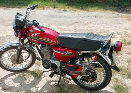 United 125