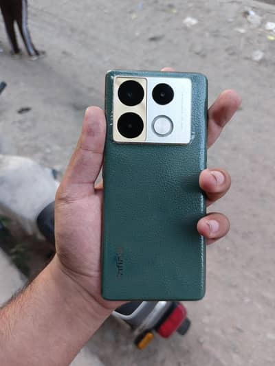 INFINIX NOTE 40 PRO 12+12/256