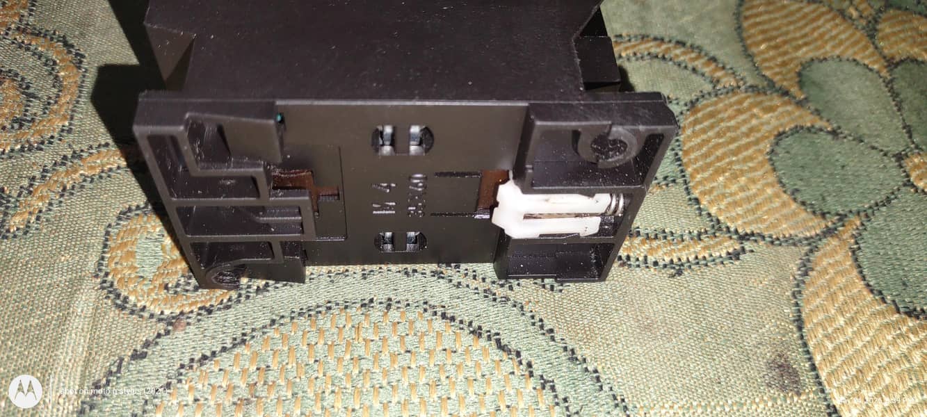 Magnetic Contactor 1