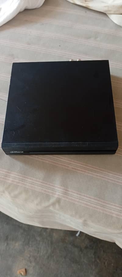 Adhua Xvr 4 channel
