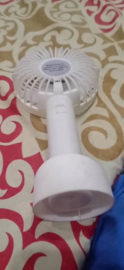 mini charging fan