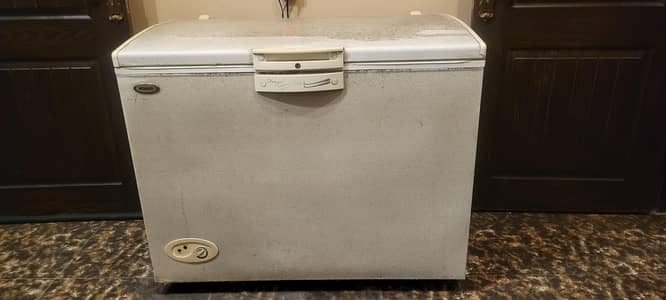 waves deep freezer