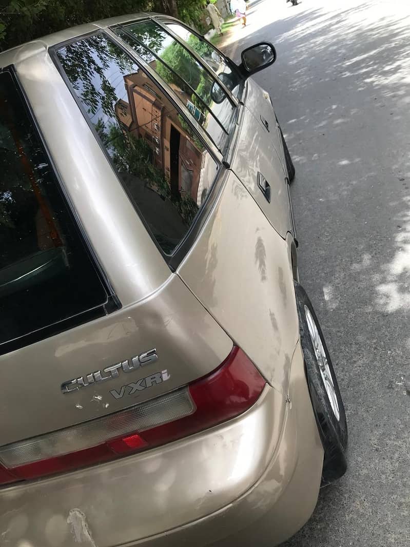 90% original condition 5