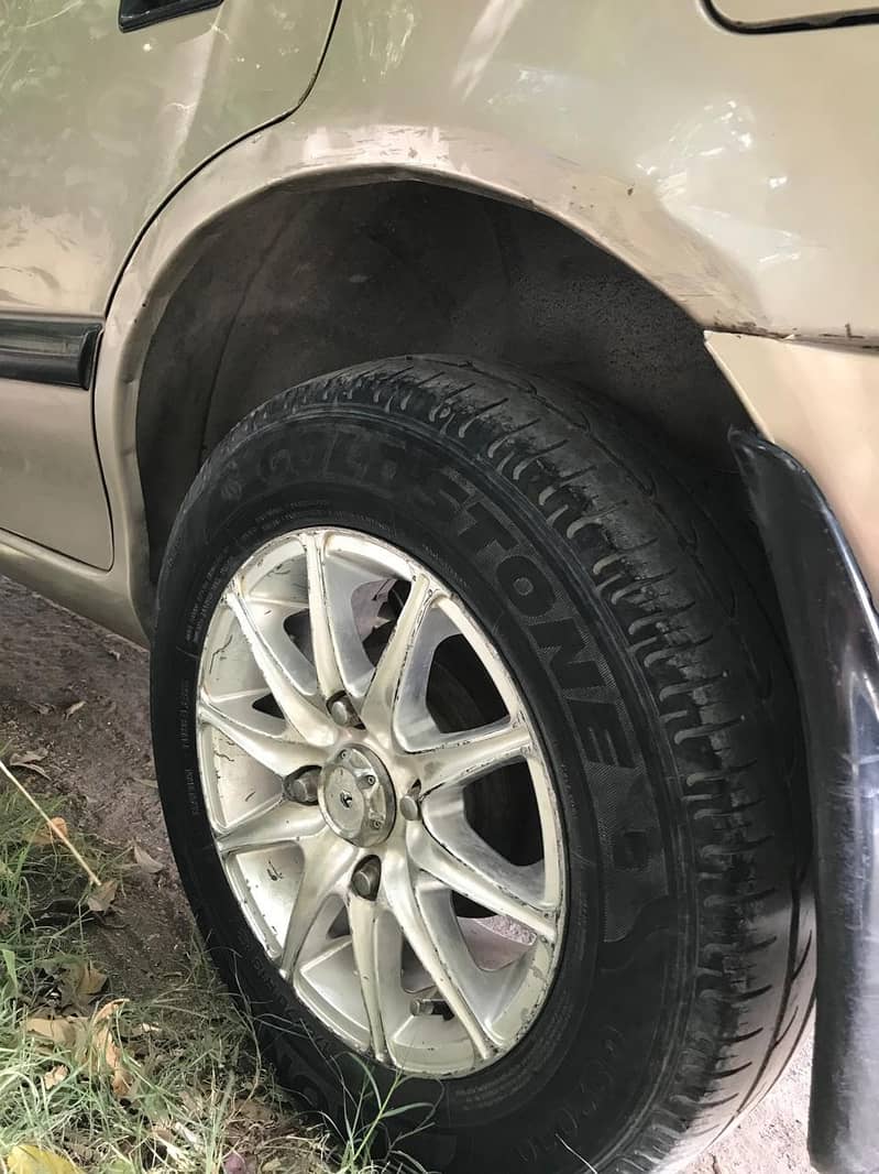 90% original condition 10