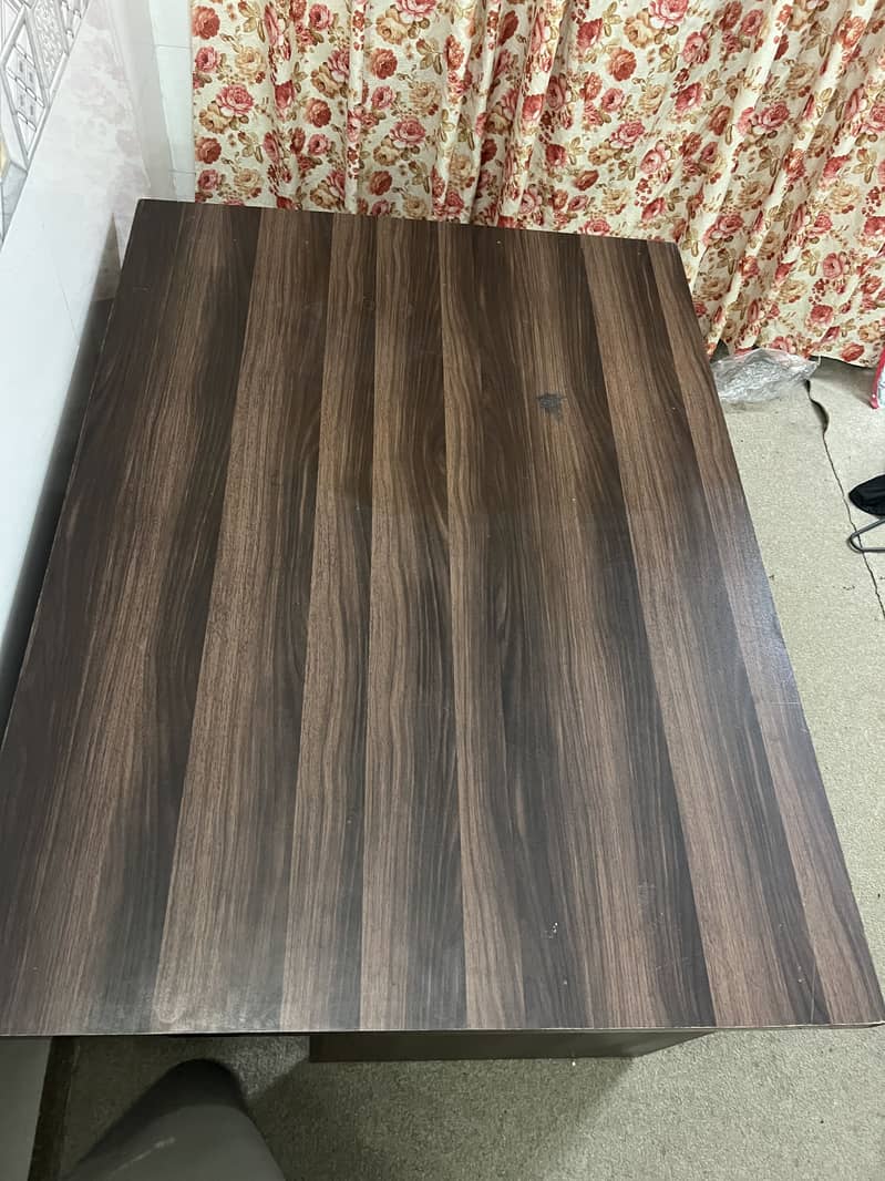 Office table 1