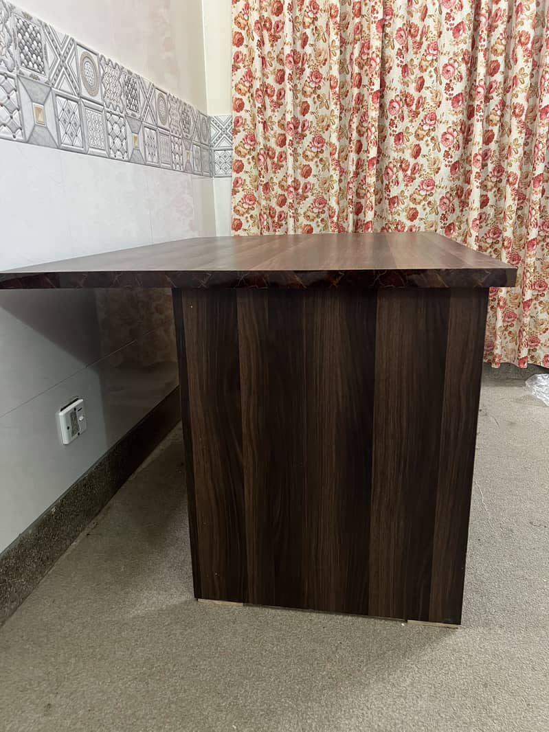 Office table 4