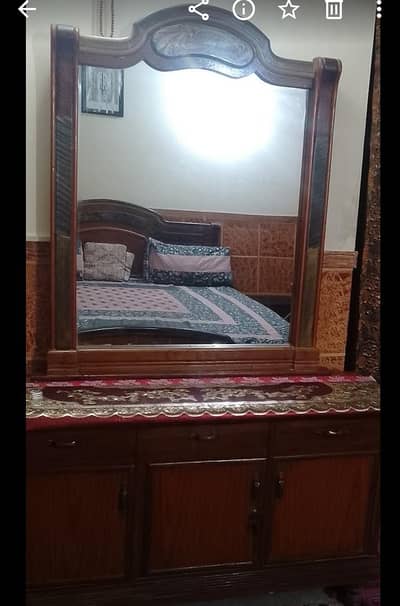 dressing table