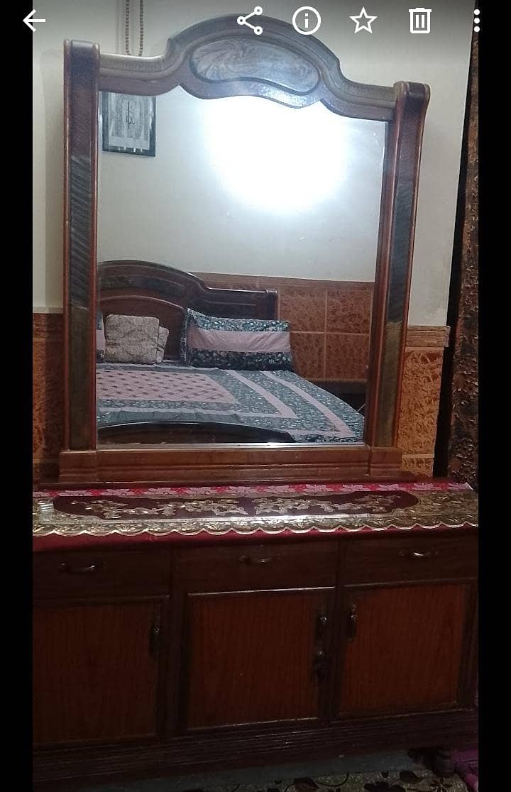 dressing table 1