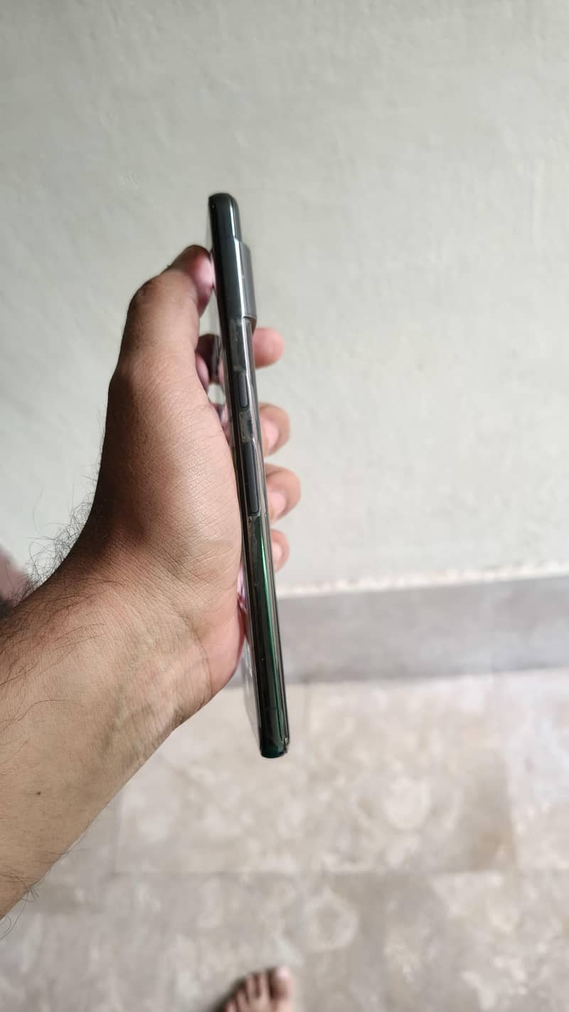 Google pixel 7 pro 4