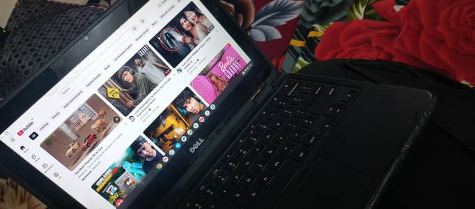 dell Chromebook touchscreen all ok just 9000