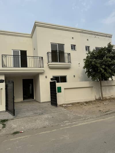 5 Marla House For Sale 3 Bedrooms With Attached Baths Prime Location Ideal Family Home