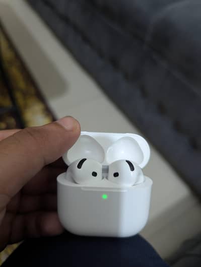 apple airpods 4 available in whole sale rate. (A* copy)
