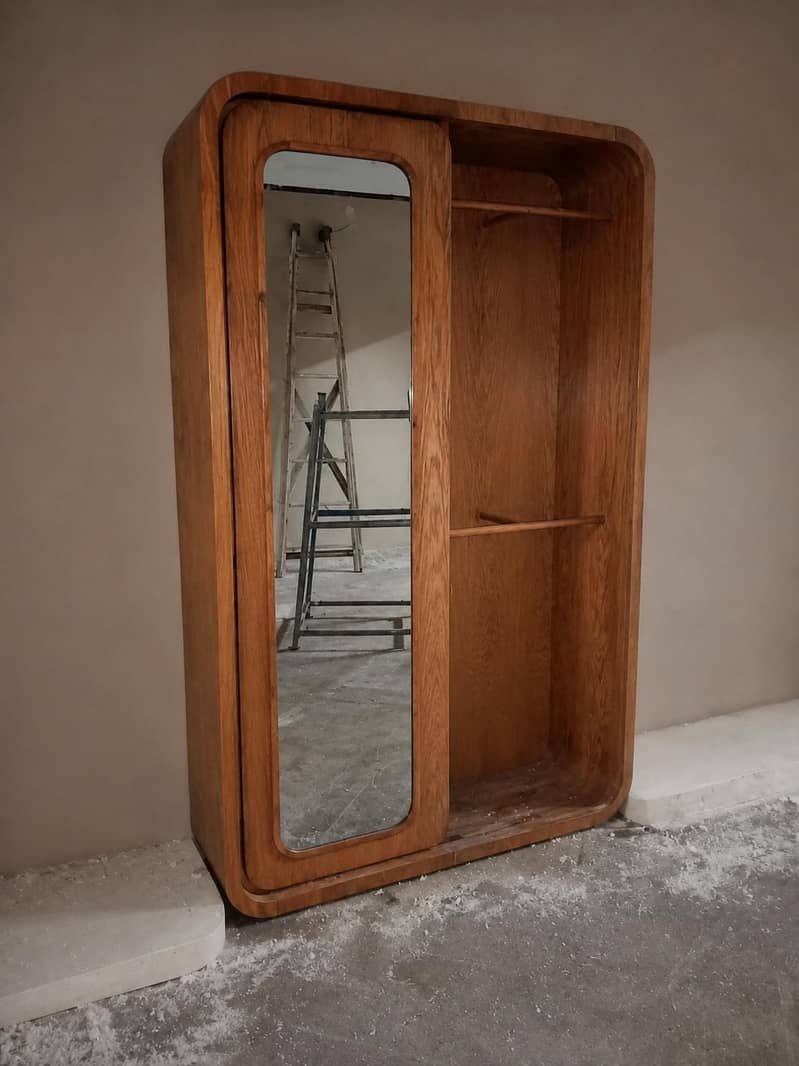 wardrobe 3