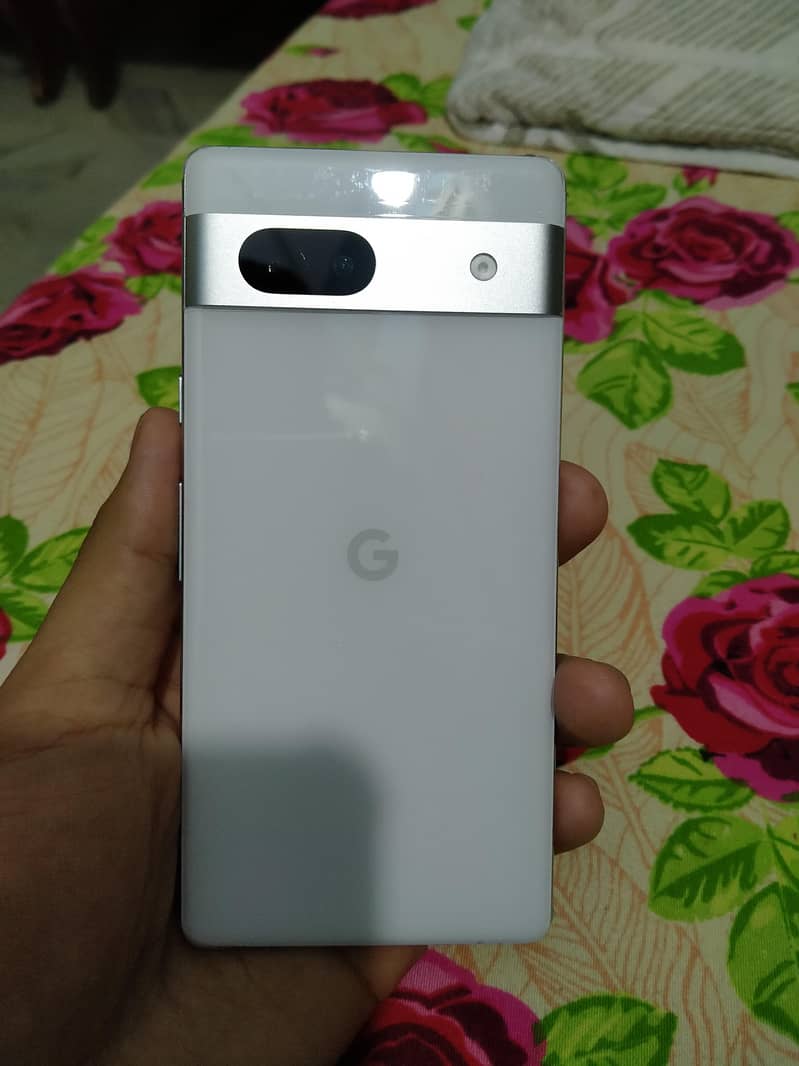 Google Pixel 7a 2