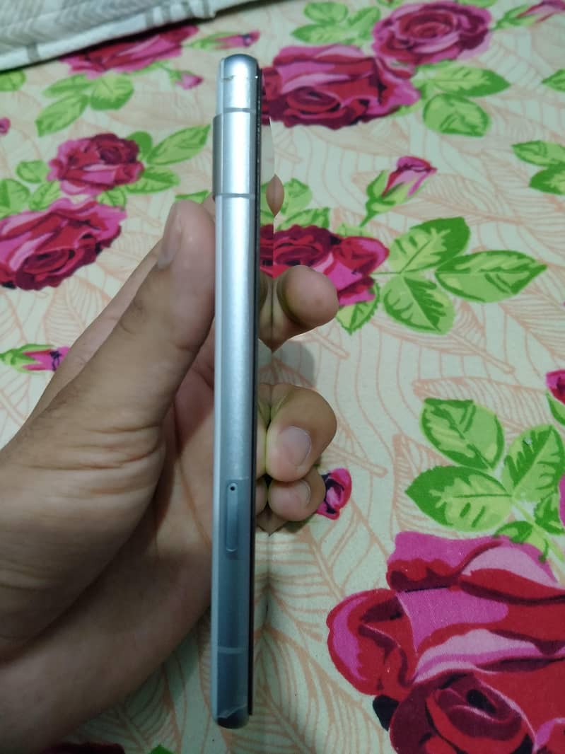 Google Pixel 7a 6