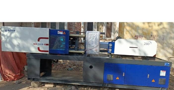 injection moulding machine 2