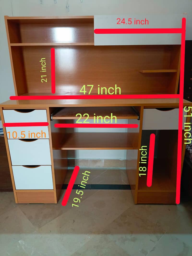 Study table for kids. 6