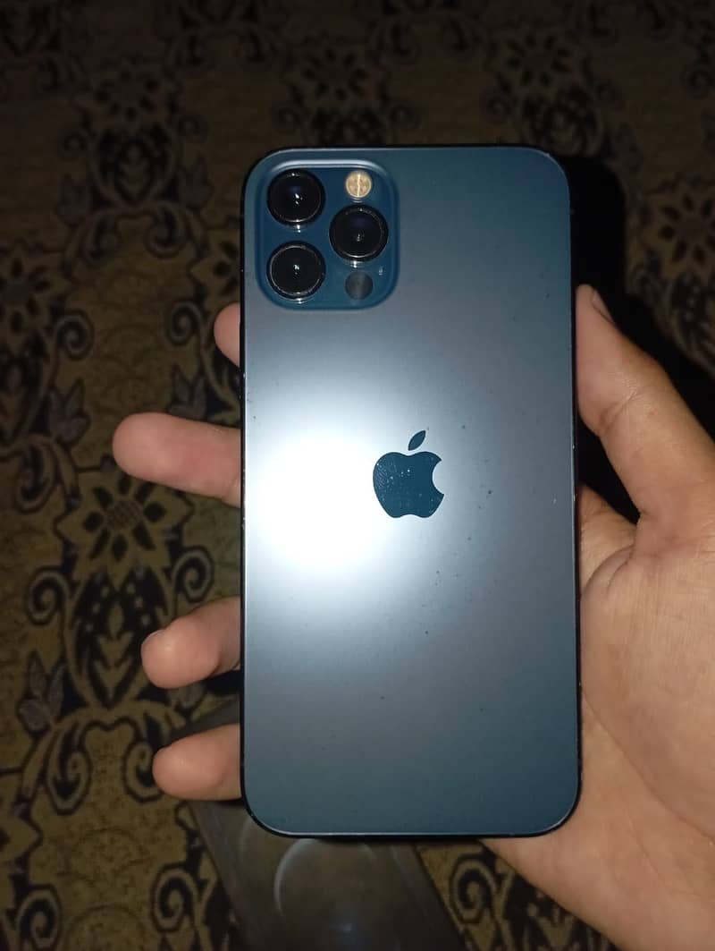 iPhone 12 Pro 1