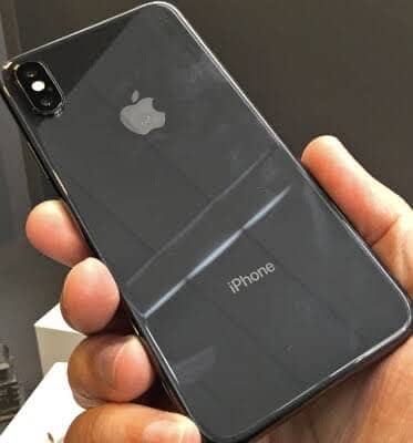 Apple iPhone X 3