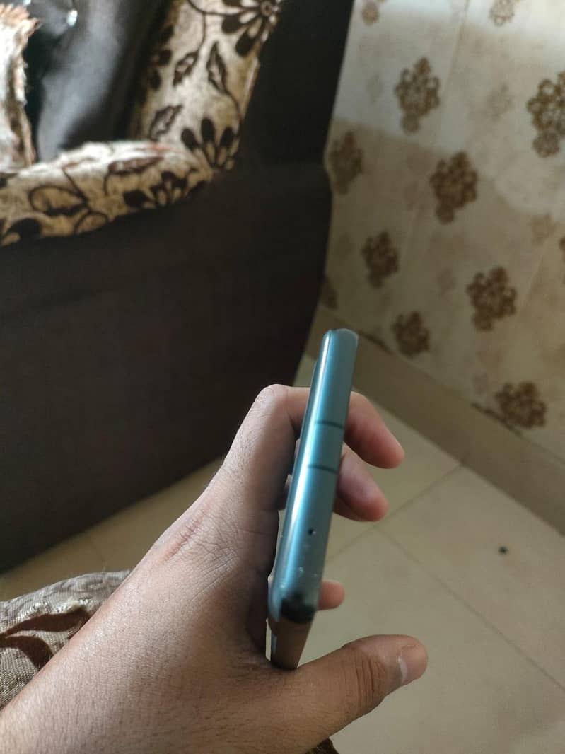 Google Pixel 7a 6