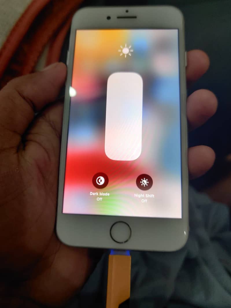 Apple iPhone 7 1