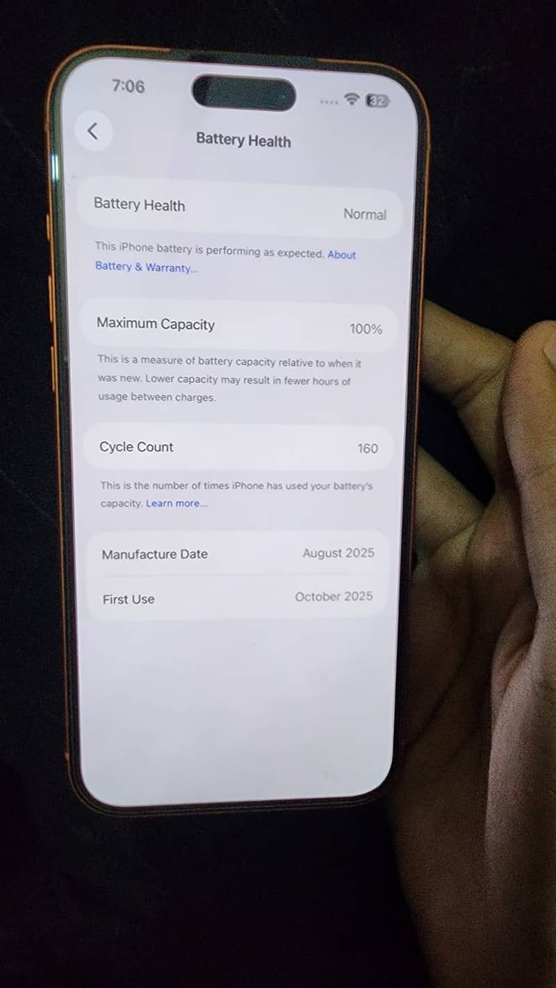 iPhone 17 pro max 4